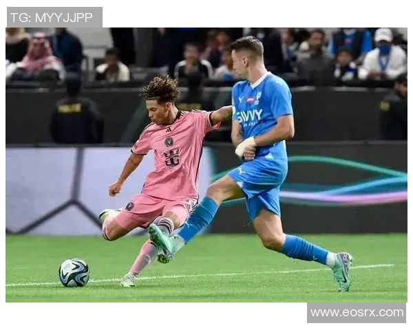 梅纳乌球场激情四溢法甲对决斯特拉斯堡迎战布雷斯特